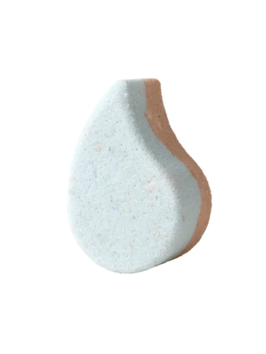 Froth Bath Bomb, Sand & Sea, Pacha Soap