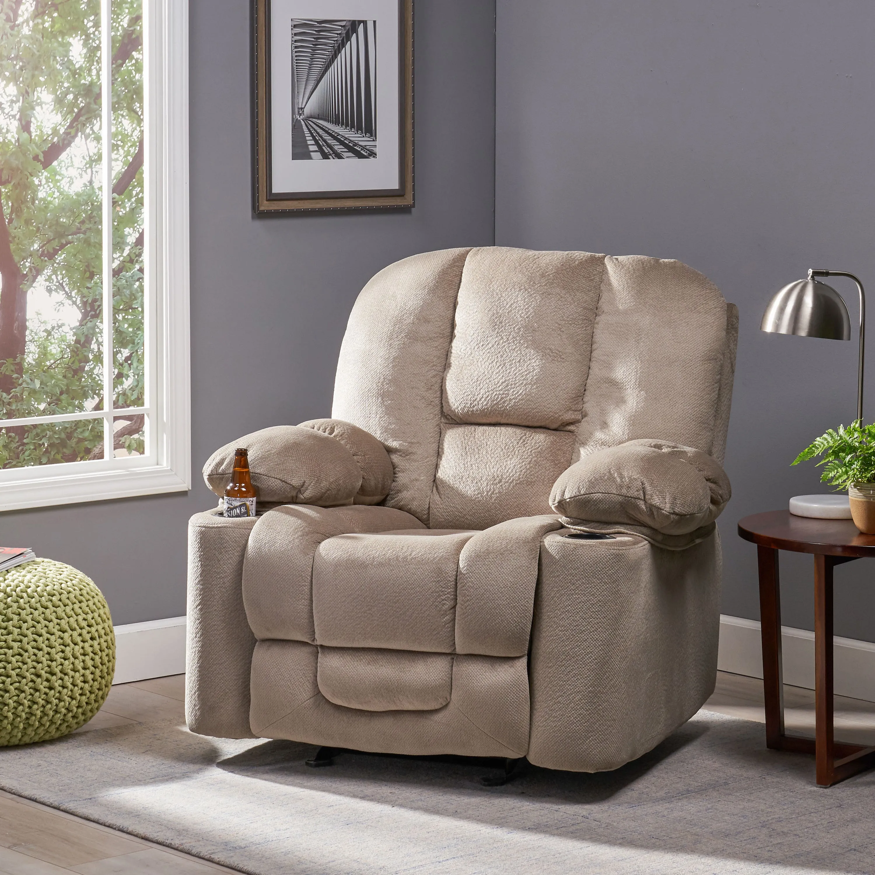 Luxurious Manual Recliner Chair - Coffee