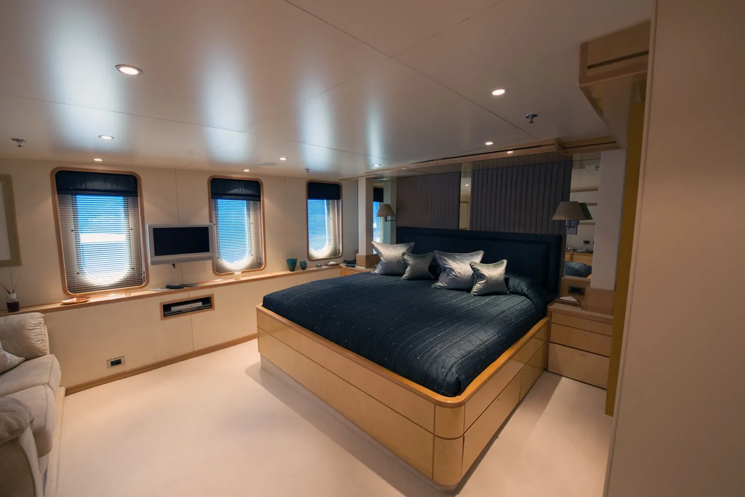 Yacht Bedding